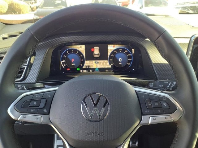 2025 Volkswagen Atlas Cross Sport 2.0T SEL Premium R-Line