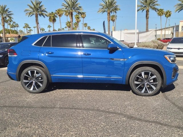 2025 Volkswagen Atlas Cross Sport 2.0T SEL Premium R-Line
