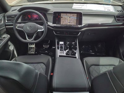 2025 Volkswagen Atlas Cross Sport 2.0T SEL Premium R-Line