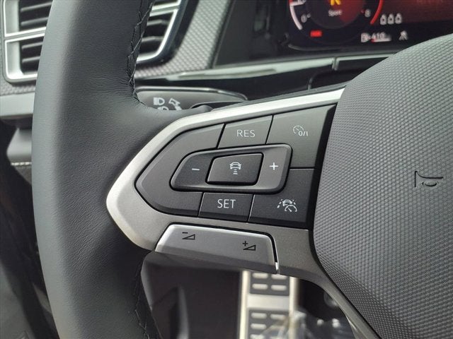 2025 Volkswagen Atlas Cross Sport 2.0T SEL Premium R-Line