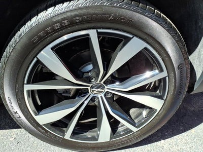 2025 Volkswagen Atlas Cross Sport 2.0T SEL Premium R-Line