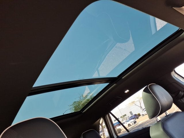 2025 Volkswagen Atlas Cross Sport 2.0T SEL Premium R-Line