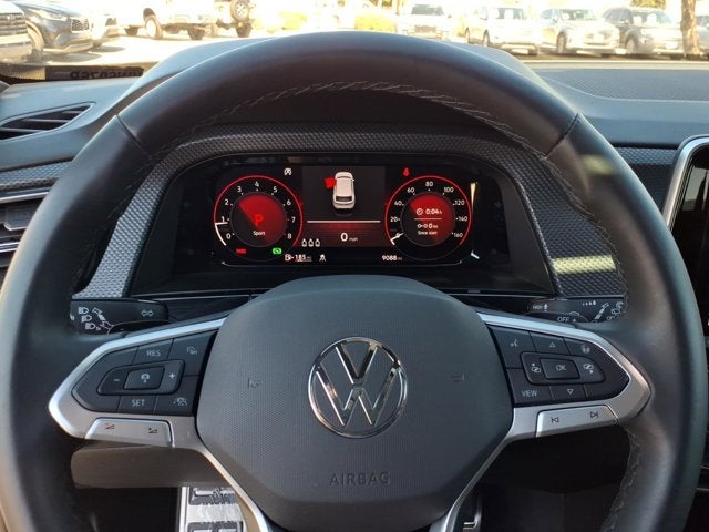 2025 Volkswagen Atlas Cross Sport 2.0T SEL Premium R-Line