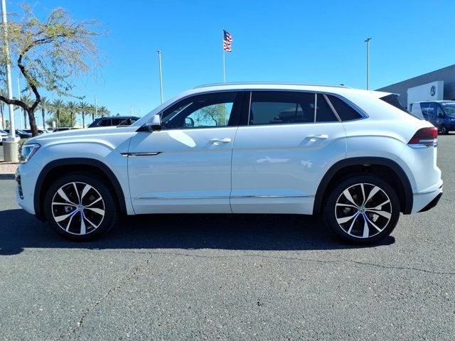 2025 Volkswagen Atlas Cross Sport 2.0T SEL Premium R-Line