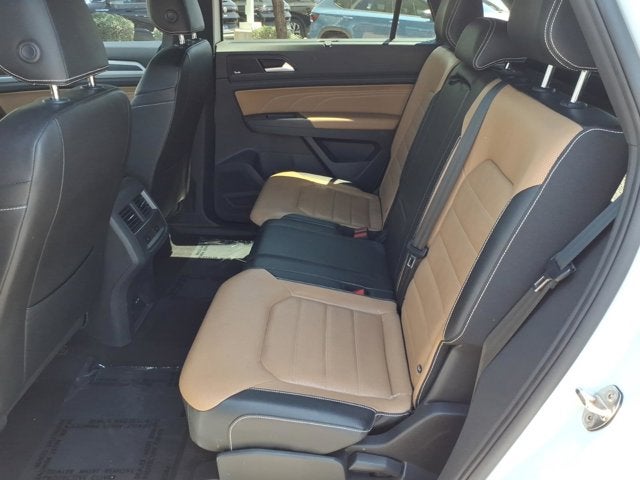 2023 Volkswagen Atlas Cross Sport 3.6L V6 SEL Premium R-Line