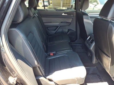 2022 Volkswagen Atlas Cross Sport 3.6L V6 SEL Premium R-Line