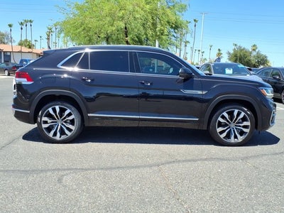 2022 Volkswagen Atlas Cross Sport 3.6L V6 SEL Premium R-Line