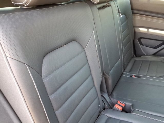 2023 Volkswagen Atlas Cross Sport 3.6L V6 SEL Premium R-Line