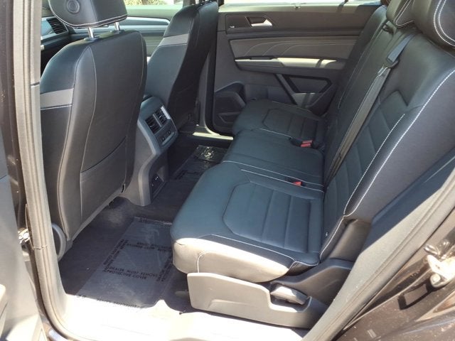 2023 Volkswagen Atlas Cross Sport 3.6L V6 SEL Premium R-Line