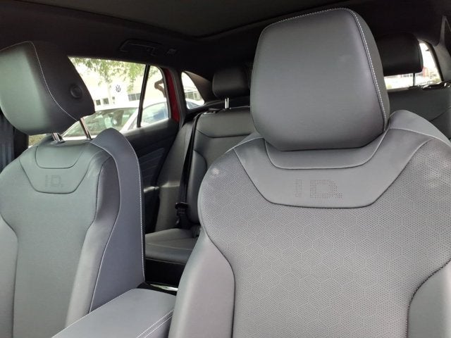 2023 Volkswagen ID.4 Pro S Plus