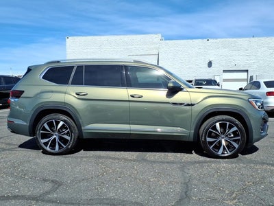 2026 Volkswagen Atlas 2.0T SEL Premium R-Line