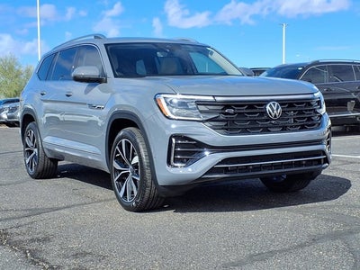 2026 Volkswagen Atlas 2.0T SEL Premium R-Line