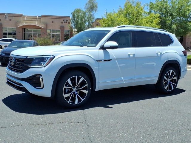 2026 Volkswagen Atlas 2.0T SEL Premium R-Line