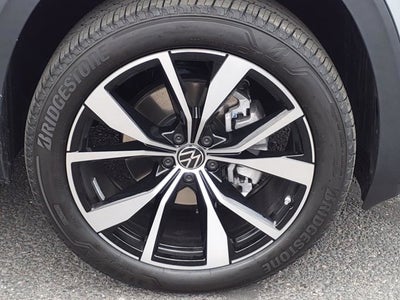 2025 Volkswagen Atlas 2.0T SEL Premium R-Line