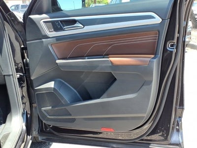 2022 Volkswagen Atlas 3.6L V6 SEL Premium R-Line