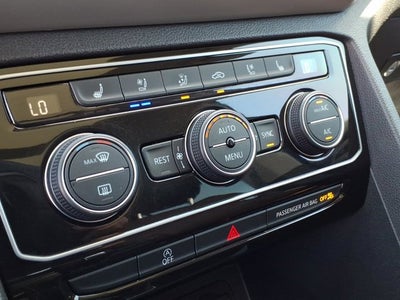 2022 Volkswagen Atlas 3.6L V6 SEL Premium R-Line