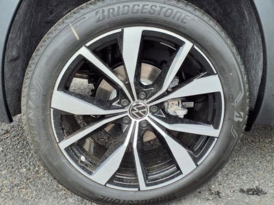 2025 Volkswagen Atlas 2.0T SEL Premium R-Line