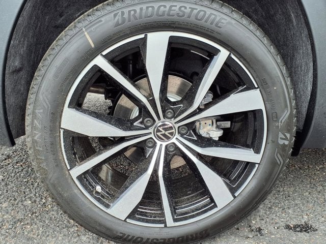 2025 Volkswagen Atlas 2.0T SEL Premium R-Line