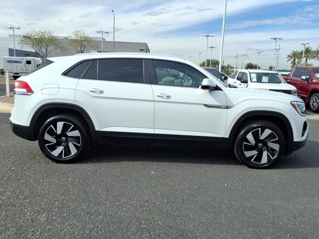 2024 Volkswagen Atlas Cross Sport 2.0T SE w/Technology