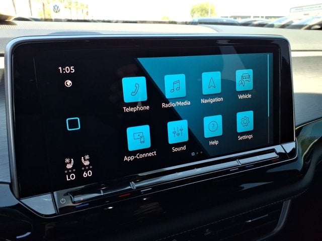 2024 Volkswagen Atlas Cross Sport 2.0T SE w/Technology