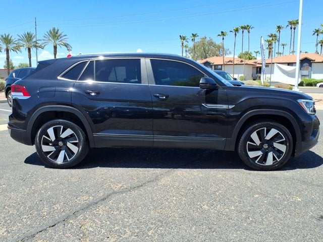 2024 Volkswagen Atlas Cross Sport 2.0T SE w/Technology