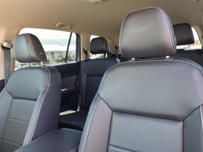 2023 Volkswagen Atlas 2.0T SE w/Technology