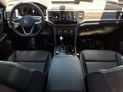 2023 Volkswagen Atlas 2.0T SE w/Technology
