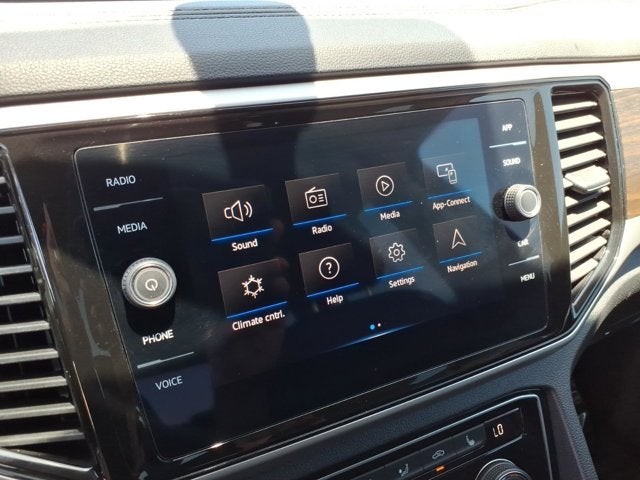 2023 Volkswagen Atlas 2.0T SE w/Technology