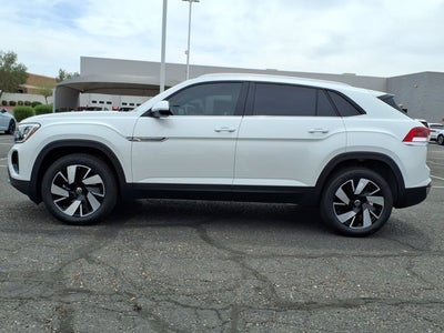 2026 Volkswagen Atlas Cross Sport 2.0T SE w/Technology