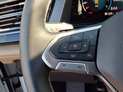 2026 Volkswagen Atlas Cross Sport 2.0T SE w/Technology