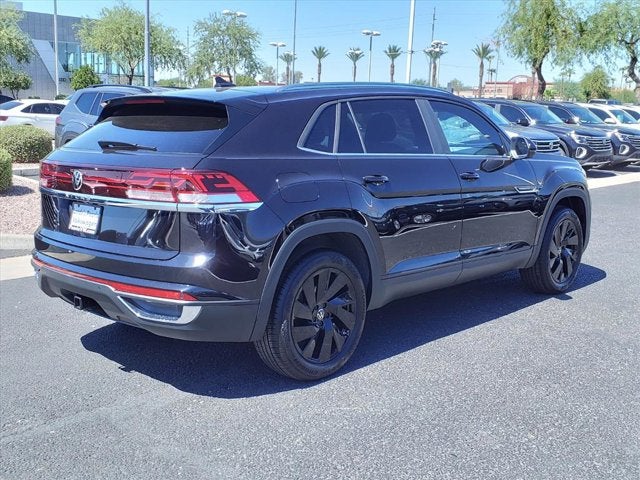 2026 Volkswagen Atlas Cross Sport 2.0T SE w/Technology