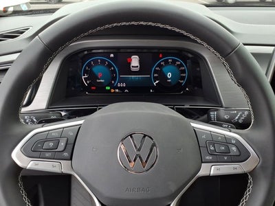 2026 Volkswagen Atlas Cross Sport 2.0T SE w/Technology