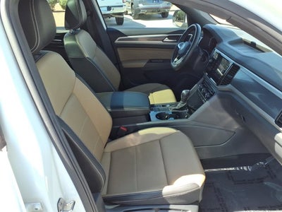 2022 Volkswagen Atlas Cross Sport 3.6L V6 SE w/Technology