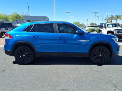 2024 Volkswagen Atlas Cross Sport 2.0T SE w/Technology