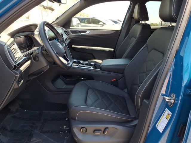 2025 Volkswagen Atlas Cross Sport 2.0T SE w/Technology