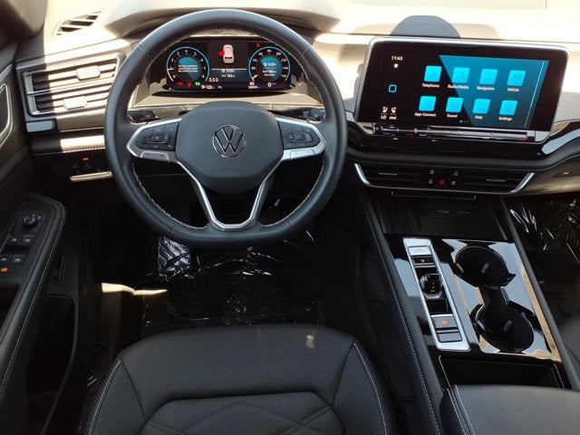2025 Volkswagen Atlas Cross Sport 2.0T SE w/Technology