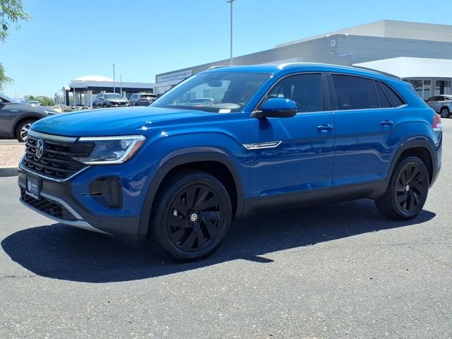 2025 Volkswagen Atlas Cross Sport 2.0T SE w/Technology