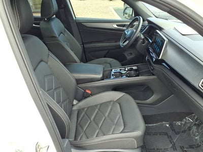2024 Volkswagen Atlas Cross Sport 2.0T SE w/Technology