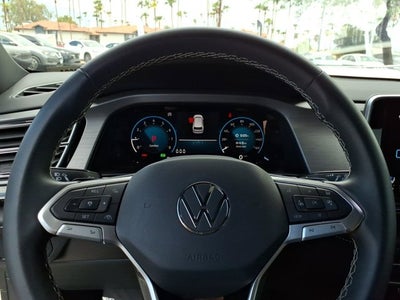 2024 Volkswagen Atlas Cross Sport 2.0T SE w/Technology