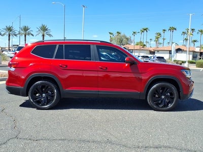 2022 Volkswagen Atlas 3.6L V6 SE w/Technology