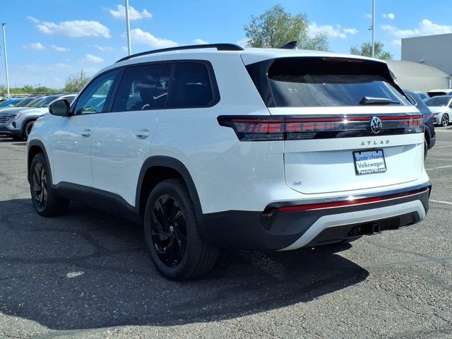 2027 Volkswagen Atlas SE w/Technology