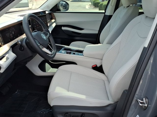 2027 Volkswagen Atlas SE w/Technology