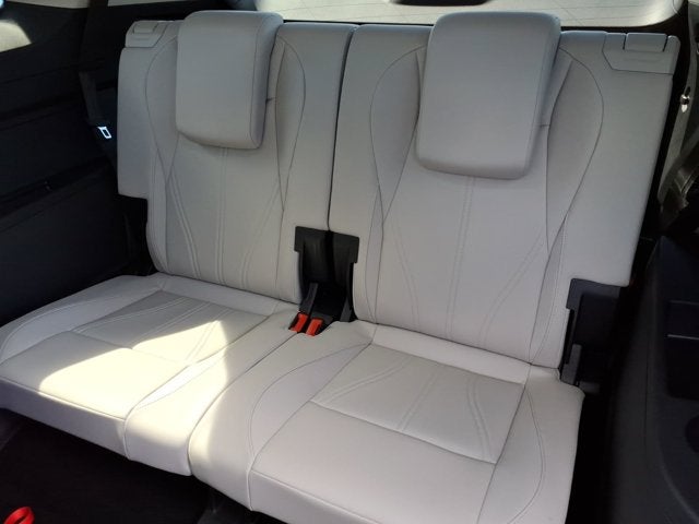 2027 Volkswagen Atlas SE w/Technology