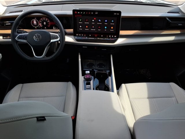 2027 Volkswagen Atlas SE w/Technology