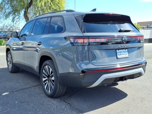 2027 Volkswagen Atlas SE w/Technology