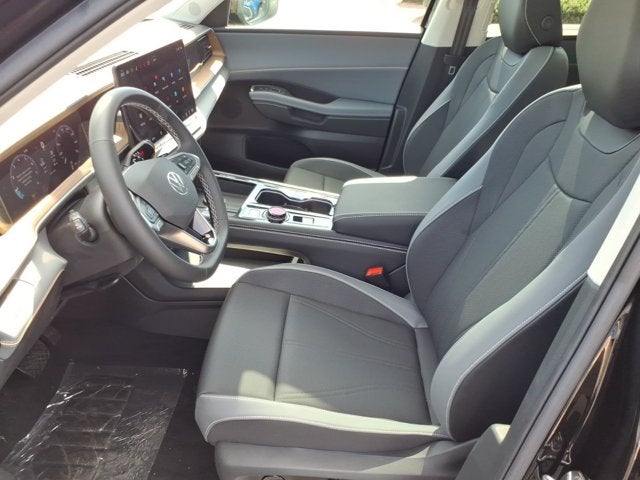2027 Volkswagen Atlas SE w/Technology