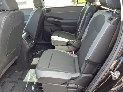 2027 Volkswagen Atlas SE w/Technology
