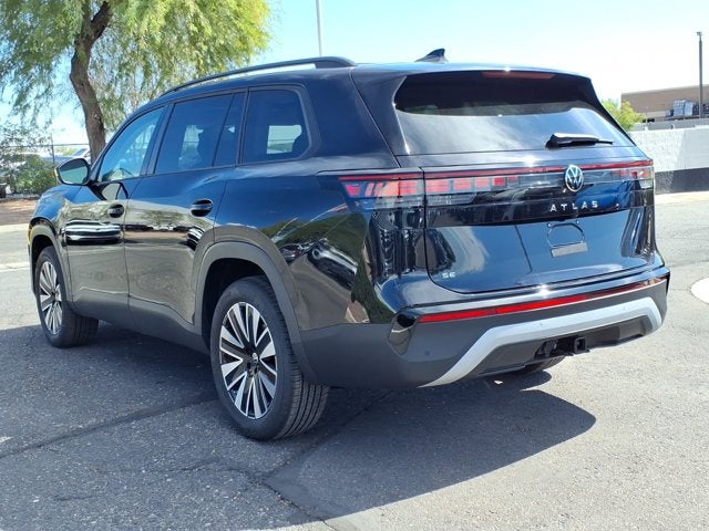 2027 Volkswagen Atlas SE w/Technology
