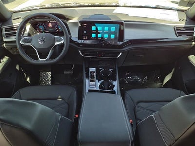 2026 Volkswagen Atlas Cross Sport 2.0T SE w/Technology