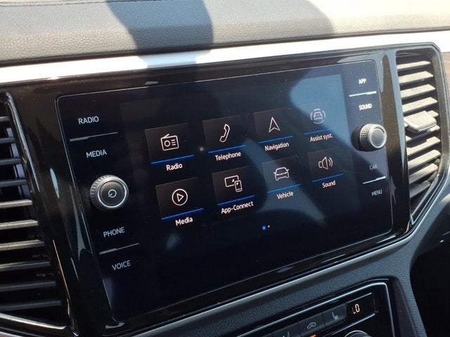 2023 Volkswagen Atlas 2.0T SE w/Technology